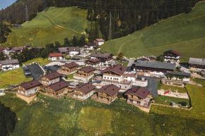 Farm Resort Geislerhof -Family Chalet-